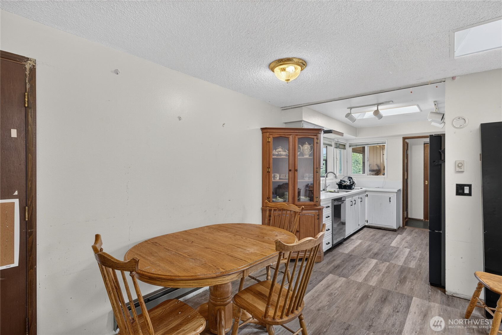 2452 Williams Road Oak Harbor, WA 98277 - Photo 7 of 35