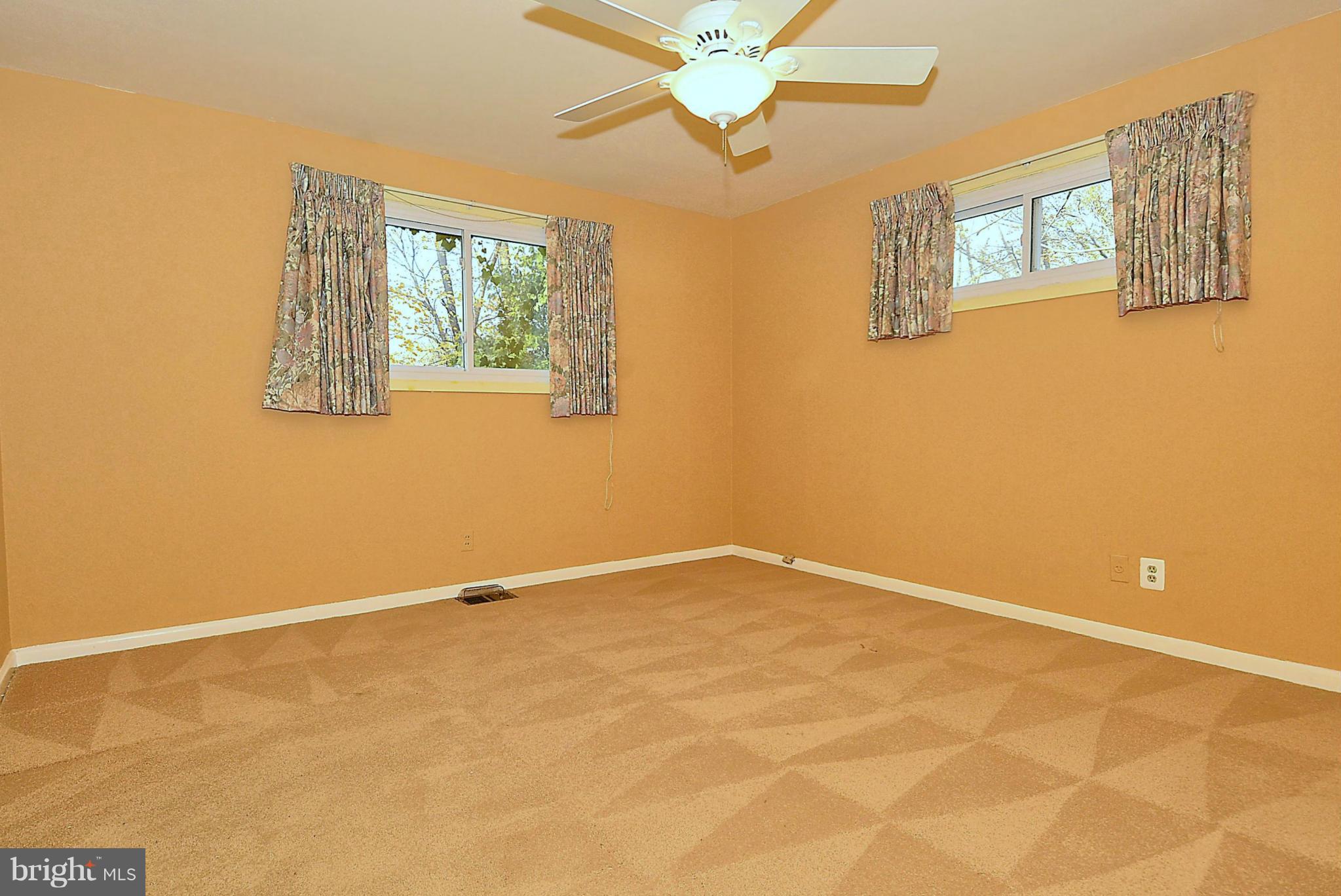 415 St Lawrence Drive Silver Spring, MD 20901 - Photo 11 of 30 Bedroom (Master)