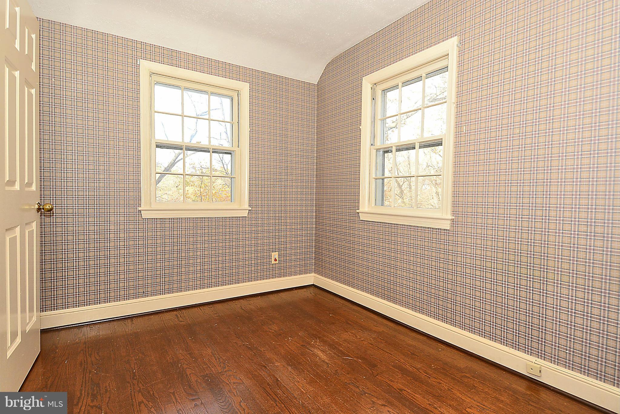 415 St Lawrence Drive Silver Spring, MD 20901 - Photo 18 of 30 Bedroom 4
