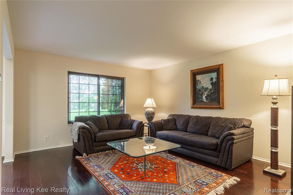 1870 Allenway Court Rochester Hills, MI 48309 - Photo 14 of 40