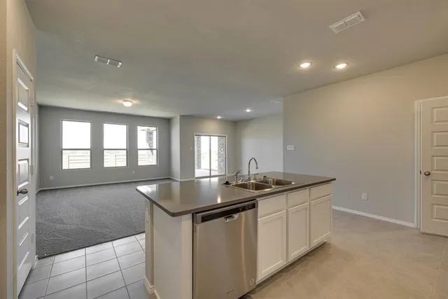 $1,950 | 2028 Gill Star Drive, Haslet, TX 76052