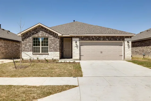 $1,950 | 2028 Gill Star Drive, Haslet, TX 76052