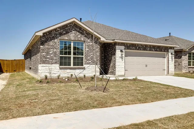 $1,950 | 2028 Gill Star Drive, Haslet, TX 76052
