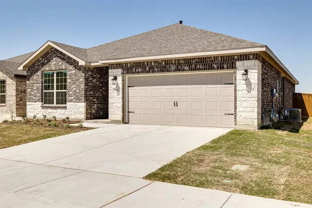 $1,950 | 2028 Gill Star Drive, Haslet, TX 76052