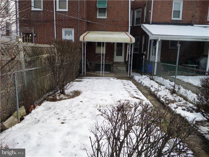 540 Roxborough Avenue Philadelphia, PA 19128 - Photo 24 of 25 Back Yard