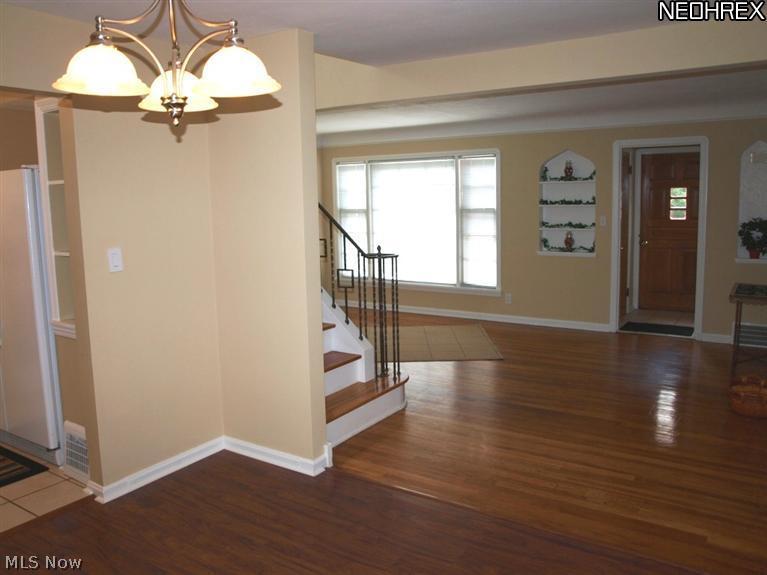 1577 Wood Road Cleveland, OH 44121 - Photo 14 of 25 Spacious first floor rooms