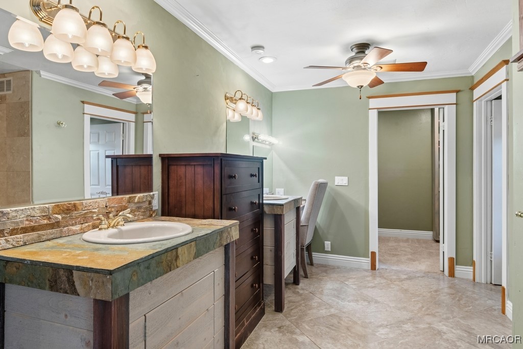 28070 West Shore Road Lake Arrowhead, CA 92352 - Photo 23 of 39