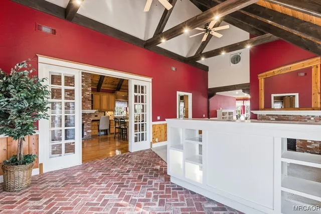 $949,000 | 28070 West Shore Road, Lake Arrowhead, CA 92352