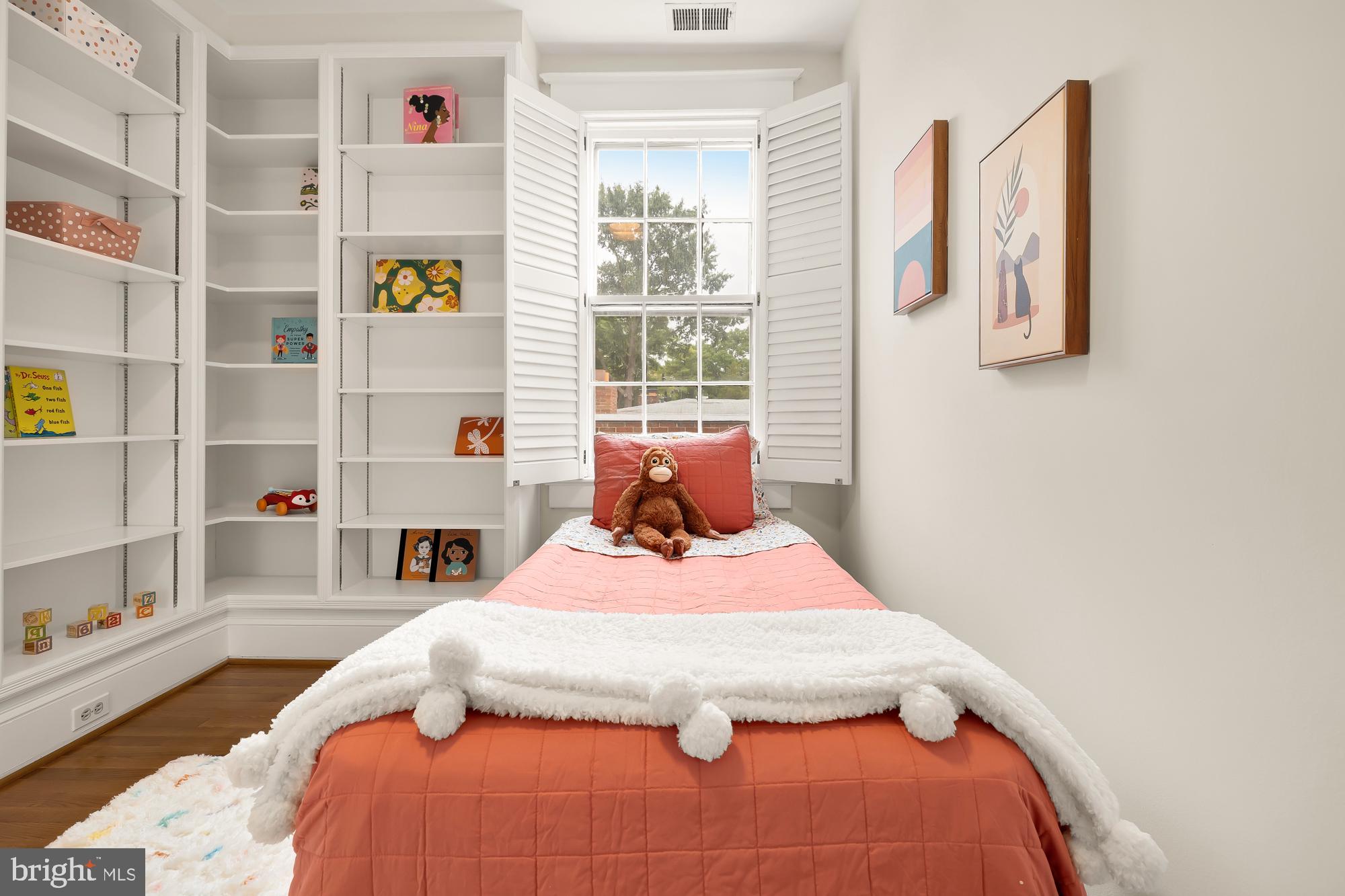 2921 Tilden Street Northwest Washington, DC 20008 - Photo 41 of 62
