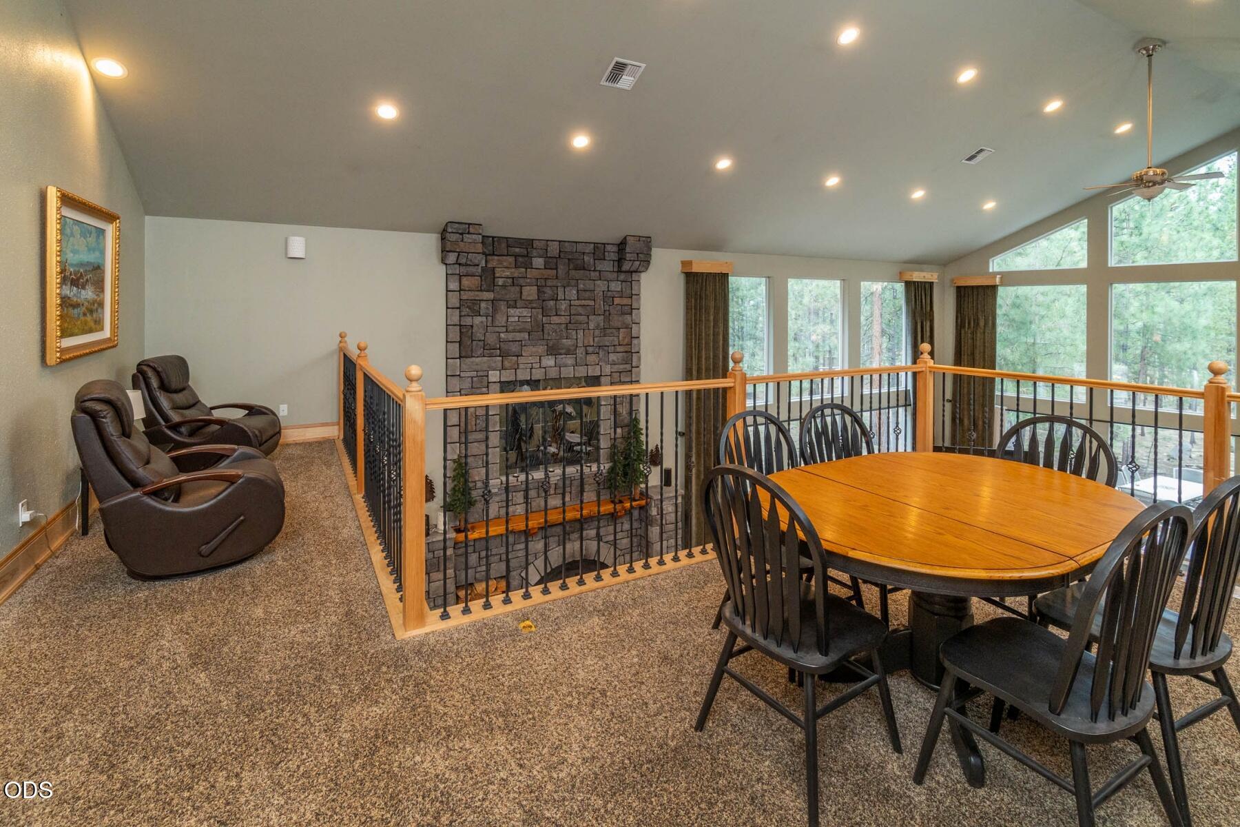 52174 Foxtail Road La Pine, OR 97739 - Photo 13 of 47