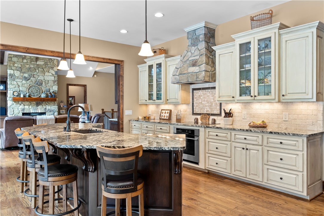 522 Palmer Way Sunset, SC 29685 - Photo 13 of 50 Kitchen