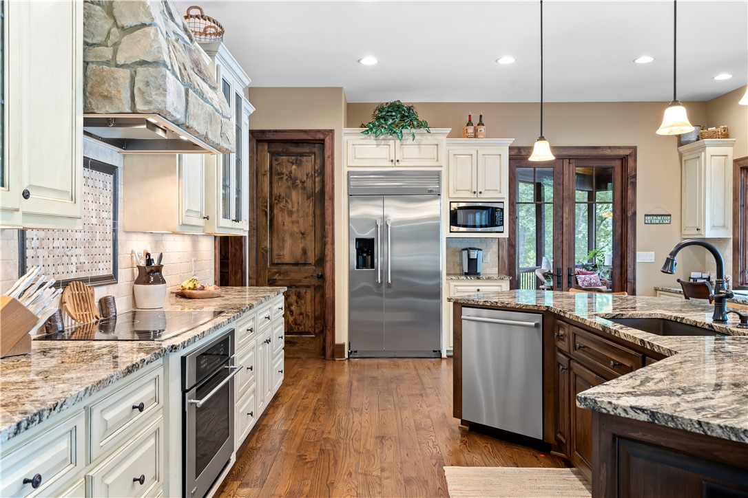 522 Palmer Way Sunset, SC 29685 - Photo 15 of 50 Kitchen