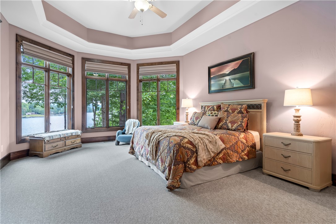 522 Palmer Way Sunset, SC 29685 - Photo 18 of 50 Master Suite