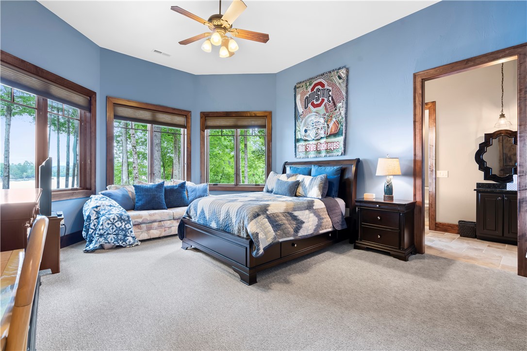 522 Palmer Way Sunset, SC 29685 - Photo 30 of 50 Terrace Level Bedroom Suite 3