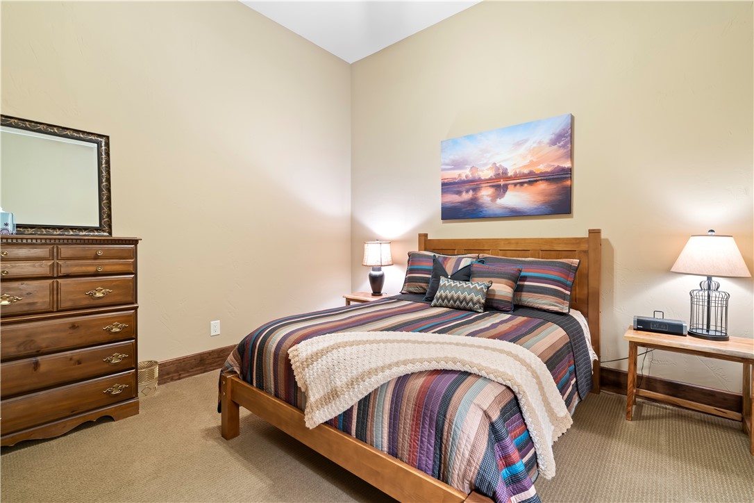 522 Palmer Way Sunset, SC 29685 - Photo 33 of 50 Terrace Level Bedroom 5