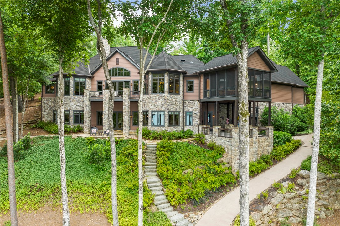 522 Palmer Way Sunset, SC 29685 - Photo 39 of 50 Pathways to dock