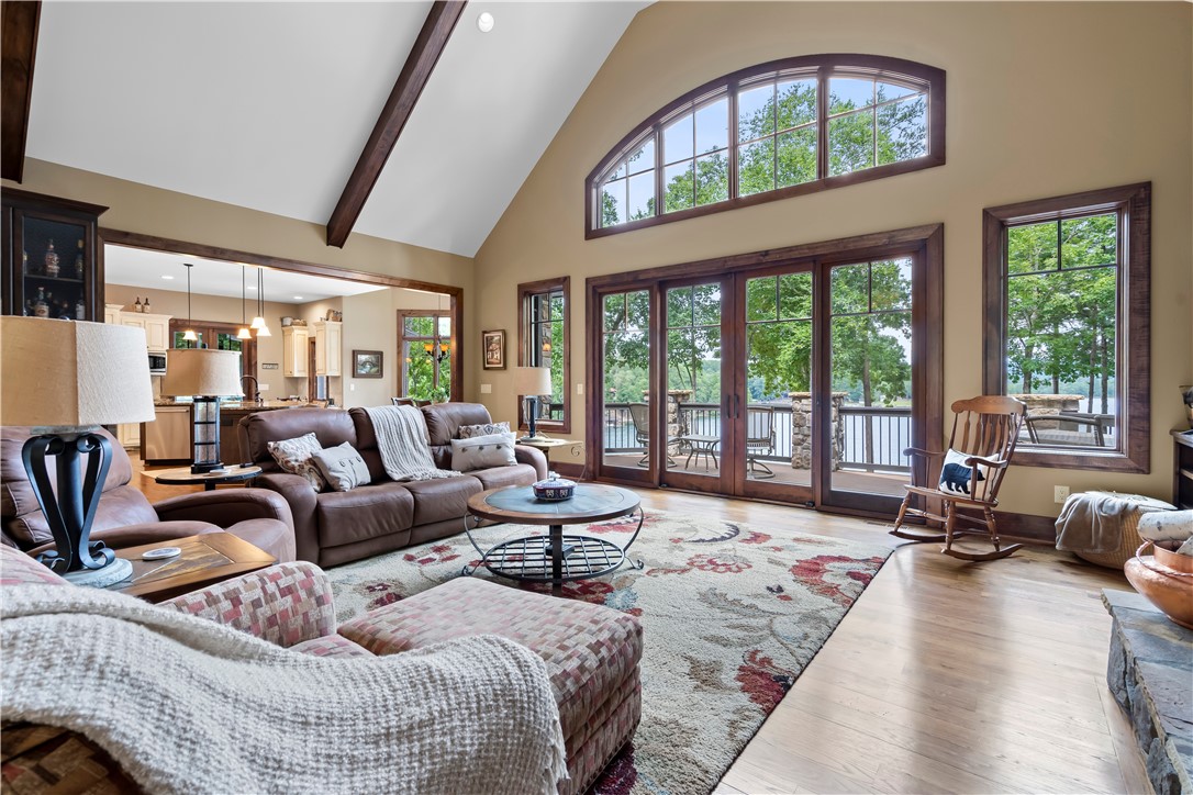 522 Palmer Way Sunset, SC 29685 - Photo 6 of 50 Great Room