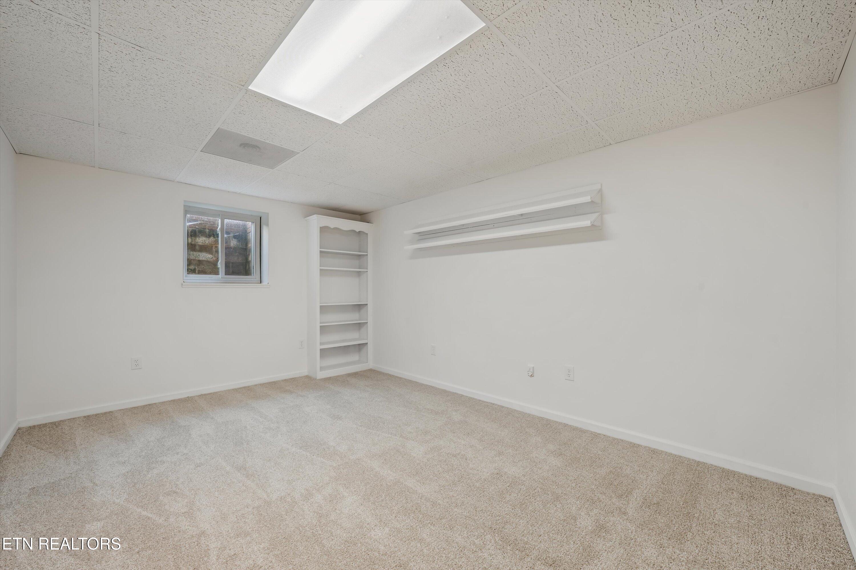 2572 Sevierville Road Maryville, TN 37804 - Photo 29 of 42 Bedroom 4