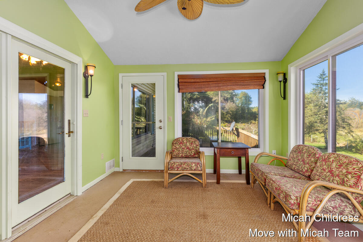 2249 North Canal Road Eaton Rapids, MI 48827 - Photo 14 of 37 2249-N-Canal_012