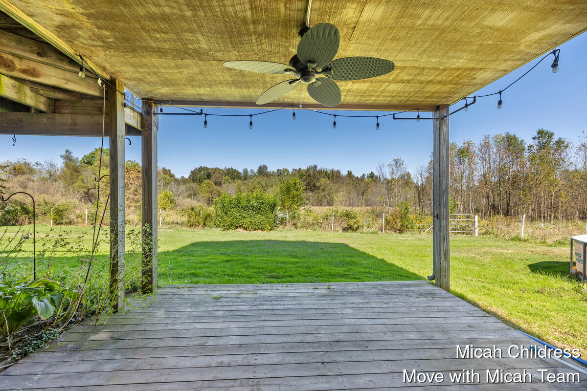 2249 North Canal Road Eaton Rapids, MI 48827 - Photo 24 of 37 2249-N-Canal_022