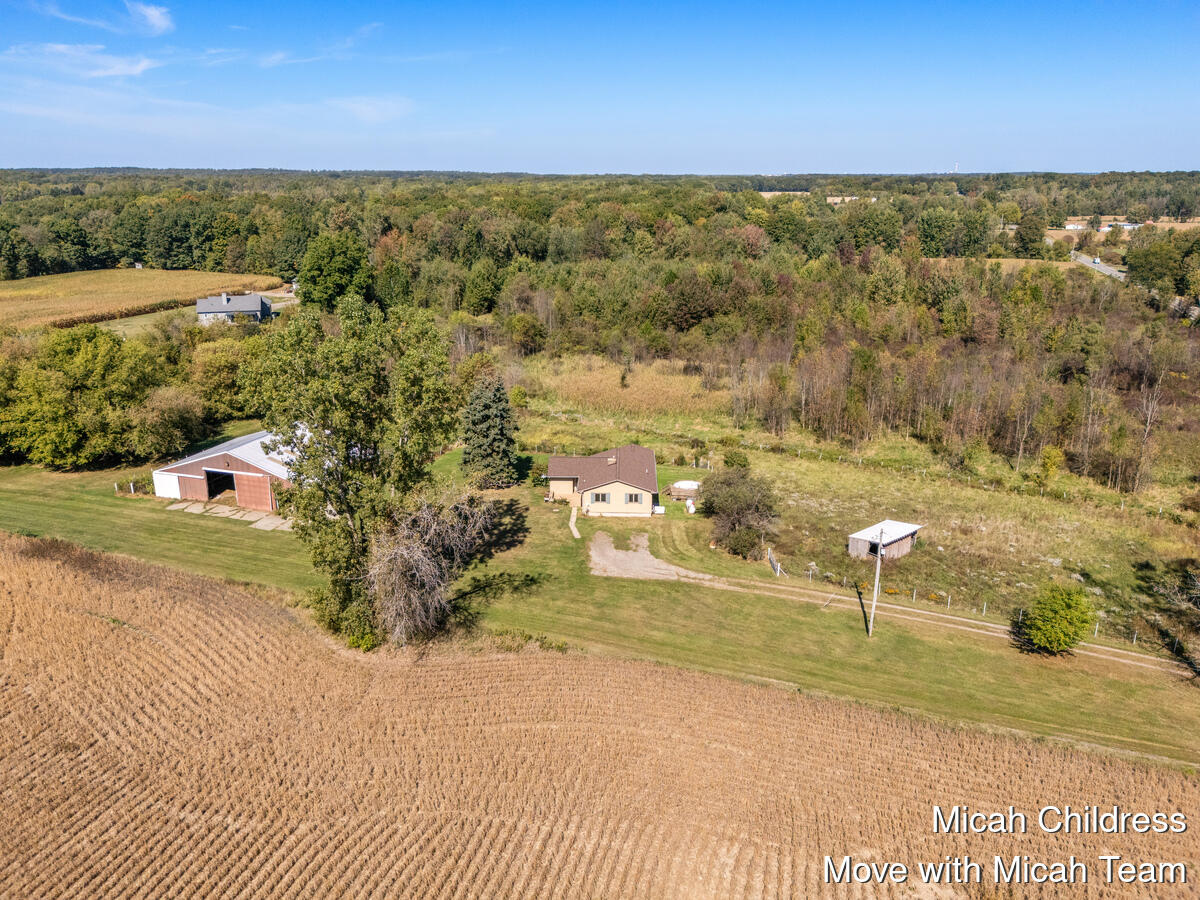 2249 North Canal Road Eaton Rapids, MI 48827 - Photo 34 of 37 2249-N-Canal_202