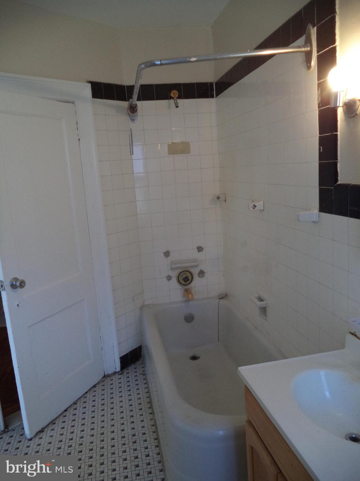4547 Old York Road Philadelphia, PA 19140 - Photo 10 of 21 Gallery Image 10
