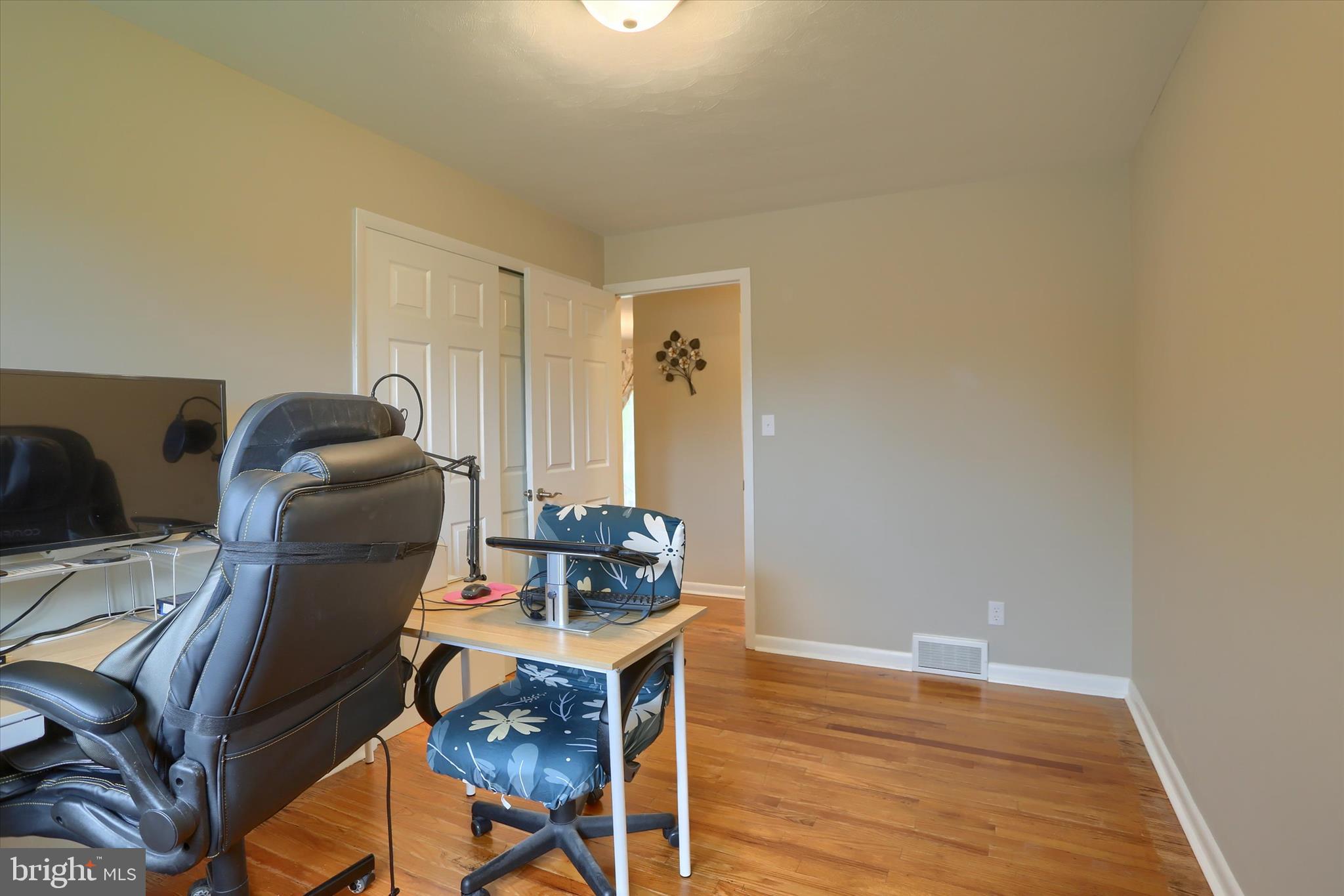 2490 Cedar Road York, PA 17408 - Photo 23 of 41