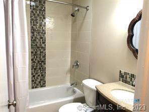 34 A Padanaram Road, Unit 313 Danbury, CT 06811 - Photo 7 of 11