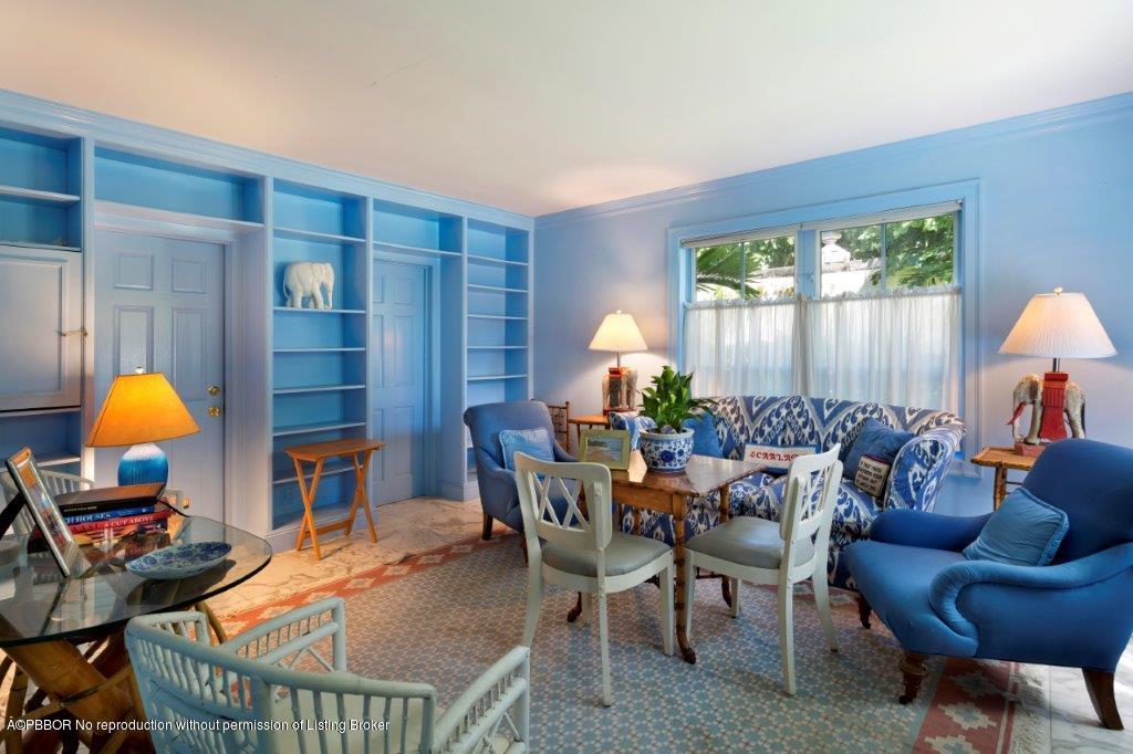 137 Dunbar Road Palm Beach, FL 33480 - Photo 11 of 18 Library or guest suite