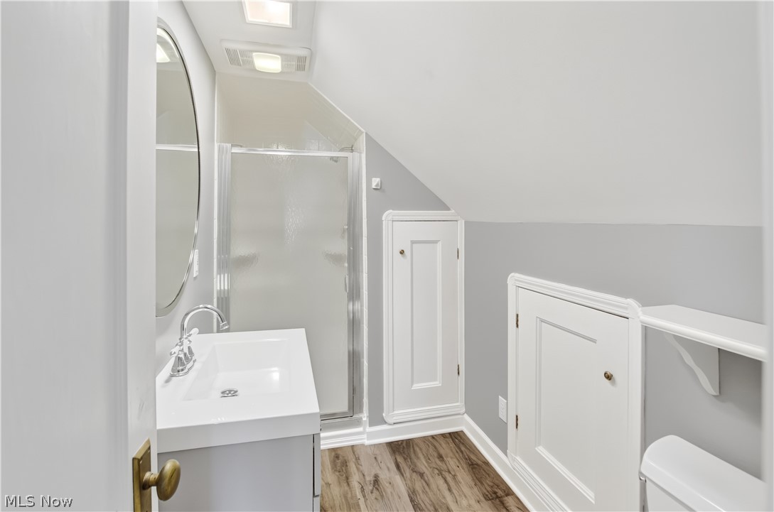 16305 Munn Road Cleveland, OH 44111 - Photo 25 of 36