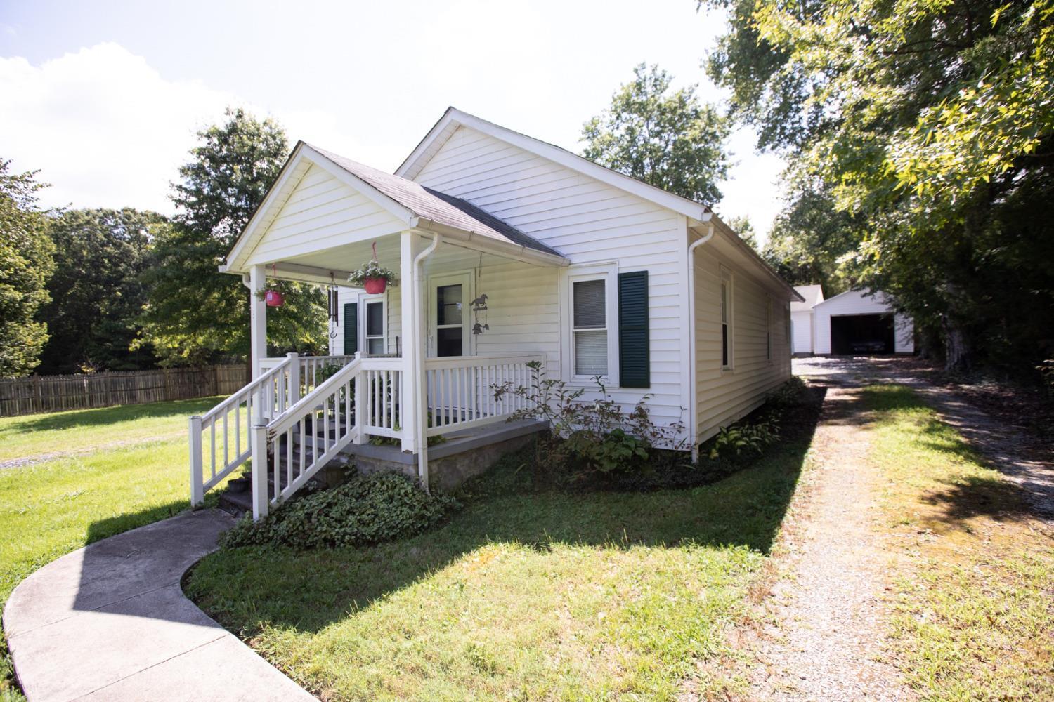 2065 Back Hampden Sydney Road Farmville, VA 23901 - Photo 3 of 12 Gallery Image 3