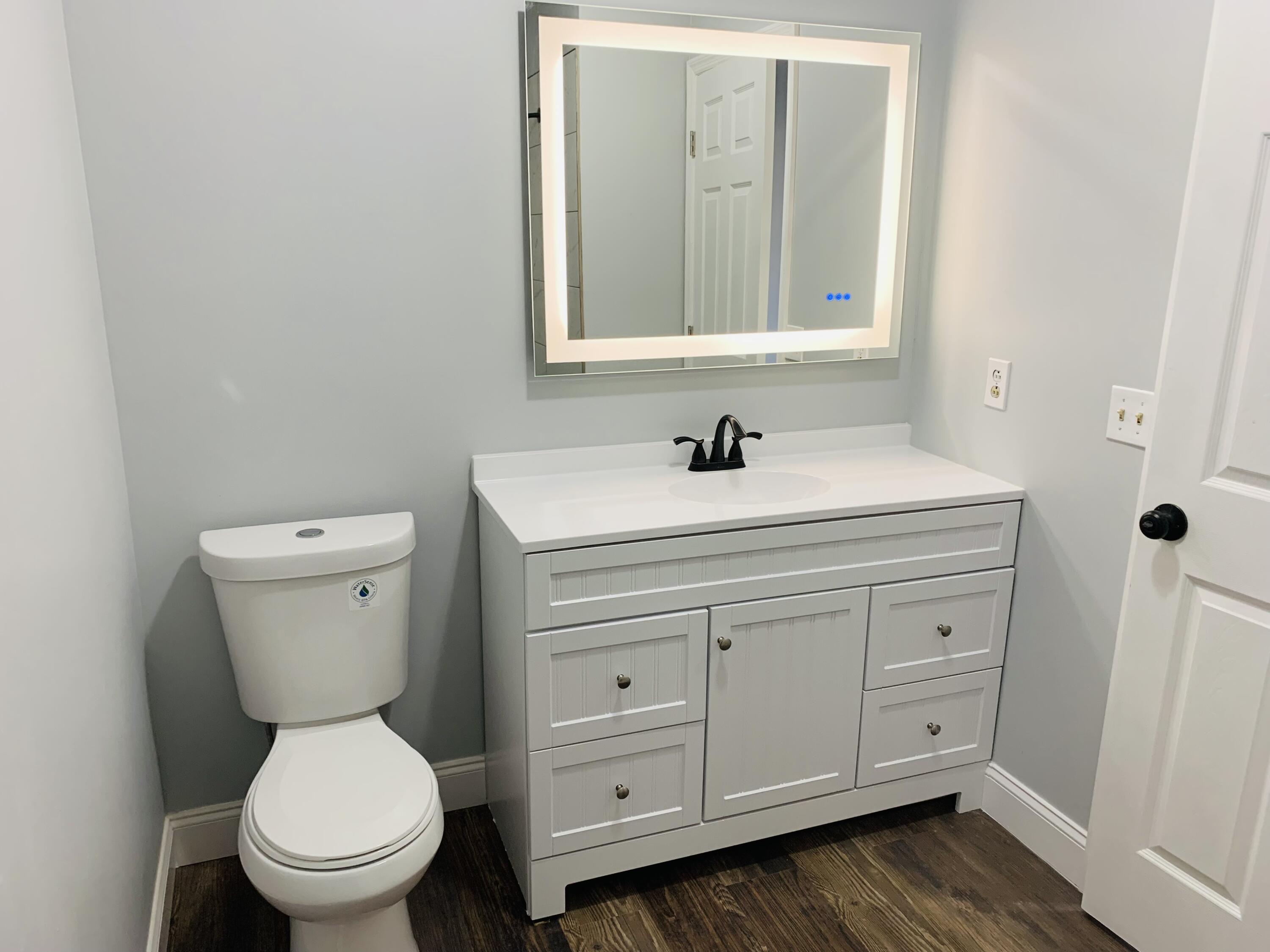 7133 Cane Hollow Road Hixson, TN 37343 - Photo 18 of 36 Hallway Bathroom