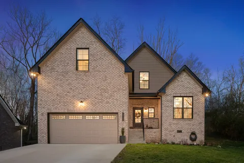 $472,500 | 740 Beech Drive, Clarksville, TN 37040