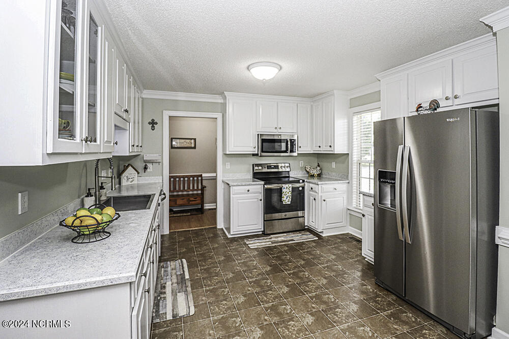 3598 Carriage Farm Road Rocky Mount, NC 27804 - Photo 6 of 19 Spacious with pantry!
