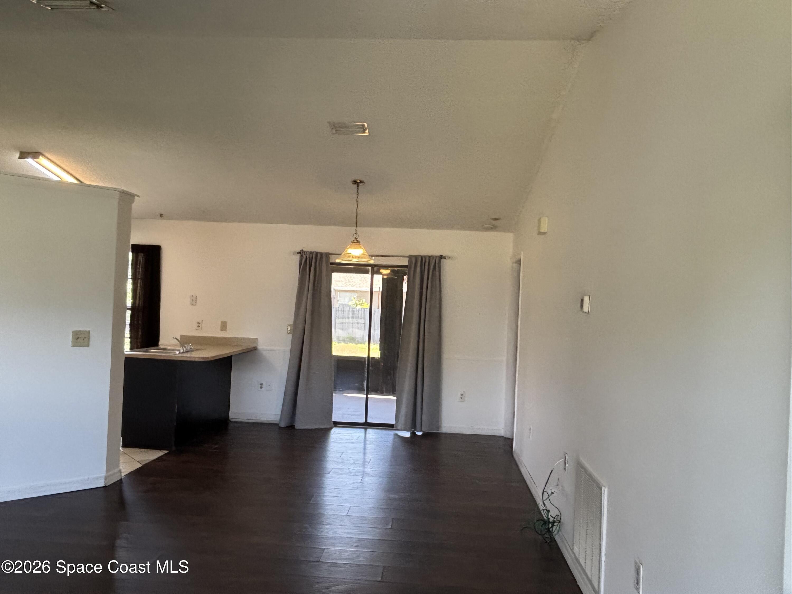 272 High Road Northwest Palm Bay, FL 32907 - Photo 12 of 17 IMG_1243