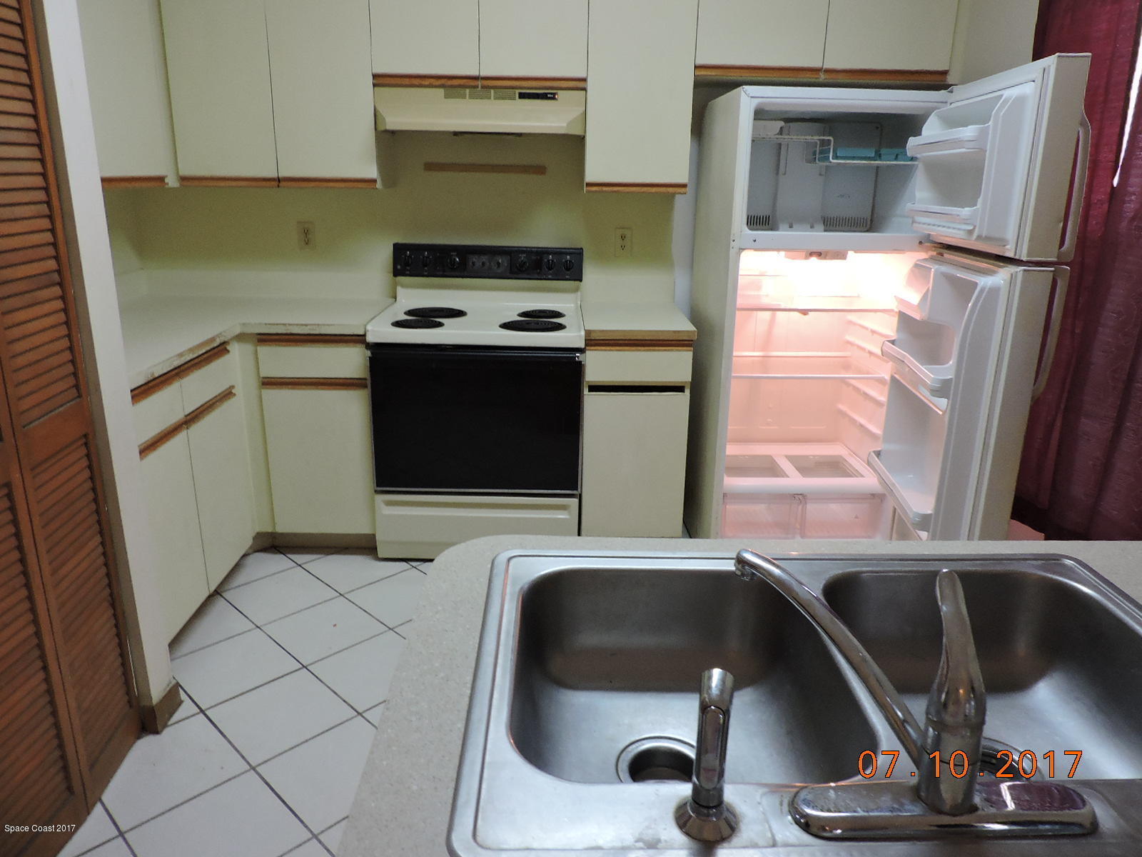 272 High Road Northwest Palm Bay, FL 32907 - Photo 4 of 17 DSCN0702