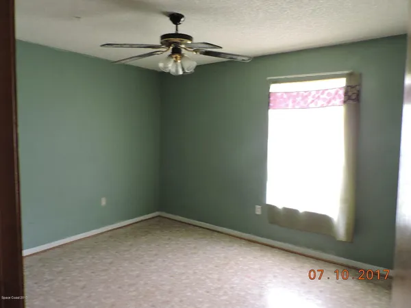 $1,800 | 272 High Road Northwest, Palm Bay, FL 32907