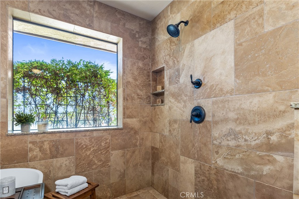 7485 Monterey Road Paso Robles, CA 93446 - Photo 26 of 51 Gallery Image 26