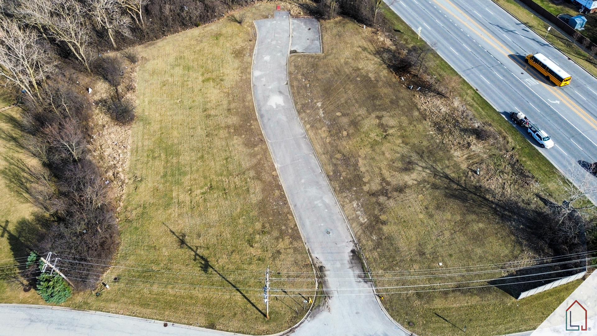 3133 Nottingham Court Olympia Fields, IL 60461 - Photo 3 of 4 a view of a yard