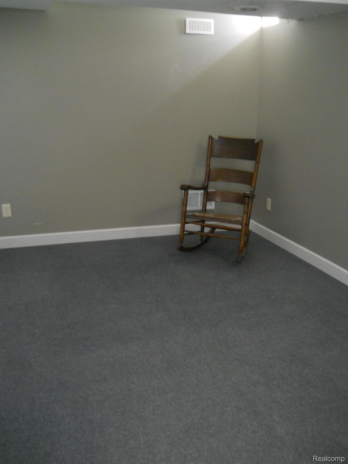 2829 East Schafer Road Howell, MI 48843 - Photo 17 of 38 one of two finished alternate rooms in basement