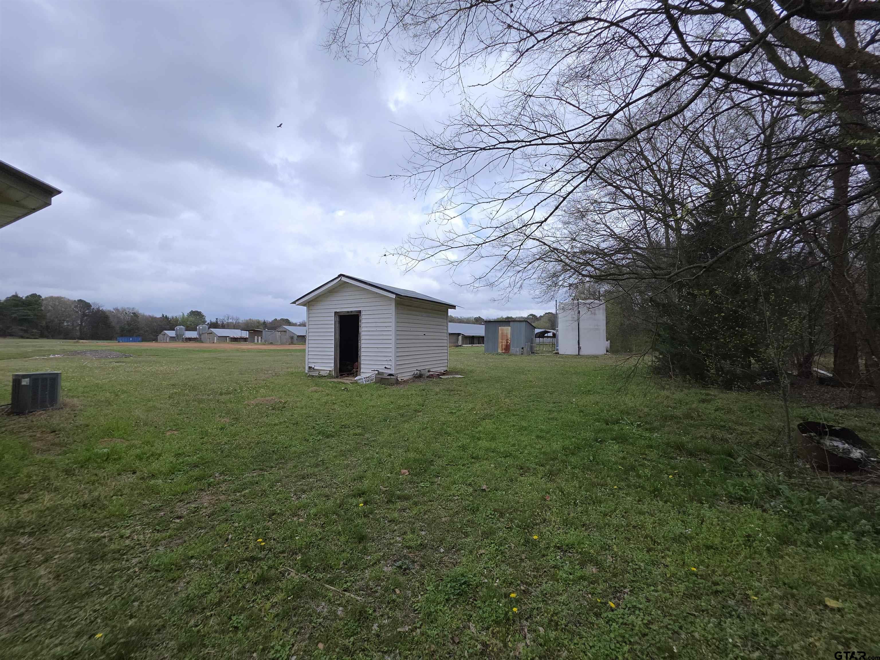 1886 Opossum Road Pittsburg, TX 75686 - Photo 5 of 22