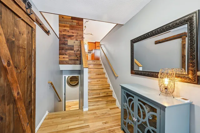 $410,000 | 11576 Bristol Road, Chisago City, MN 55013