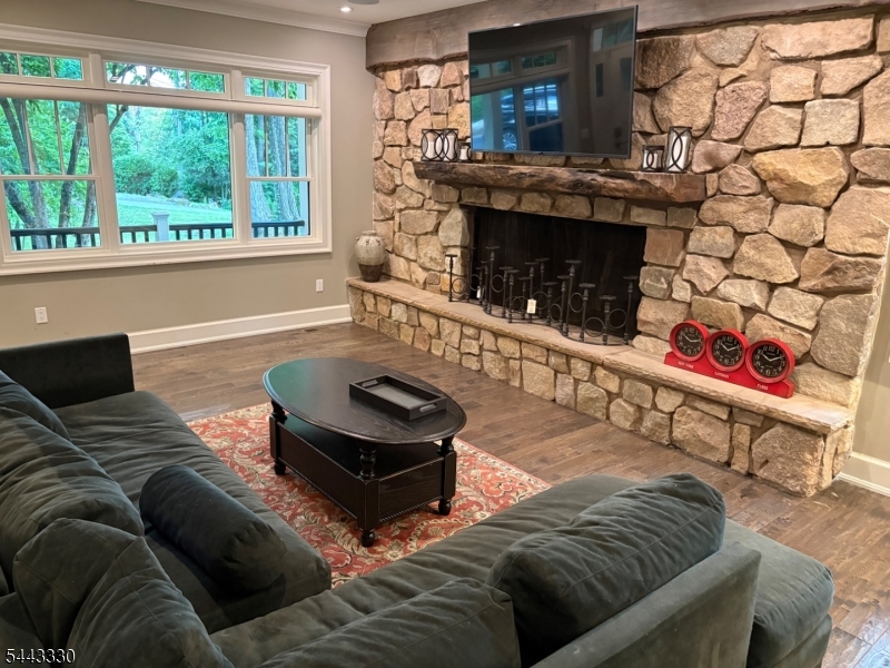 24 Turkey Hill Road Montville, NJ 07005 - Photo 3 of 25