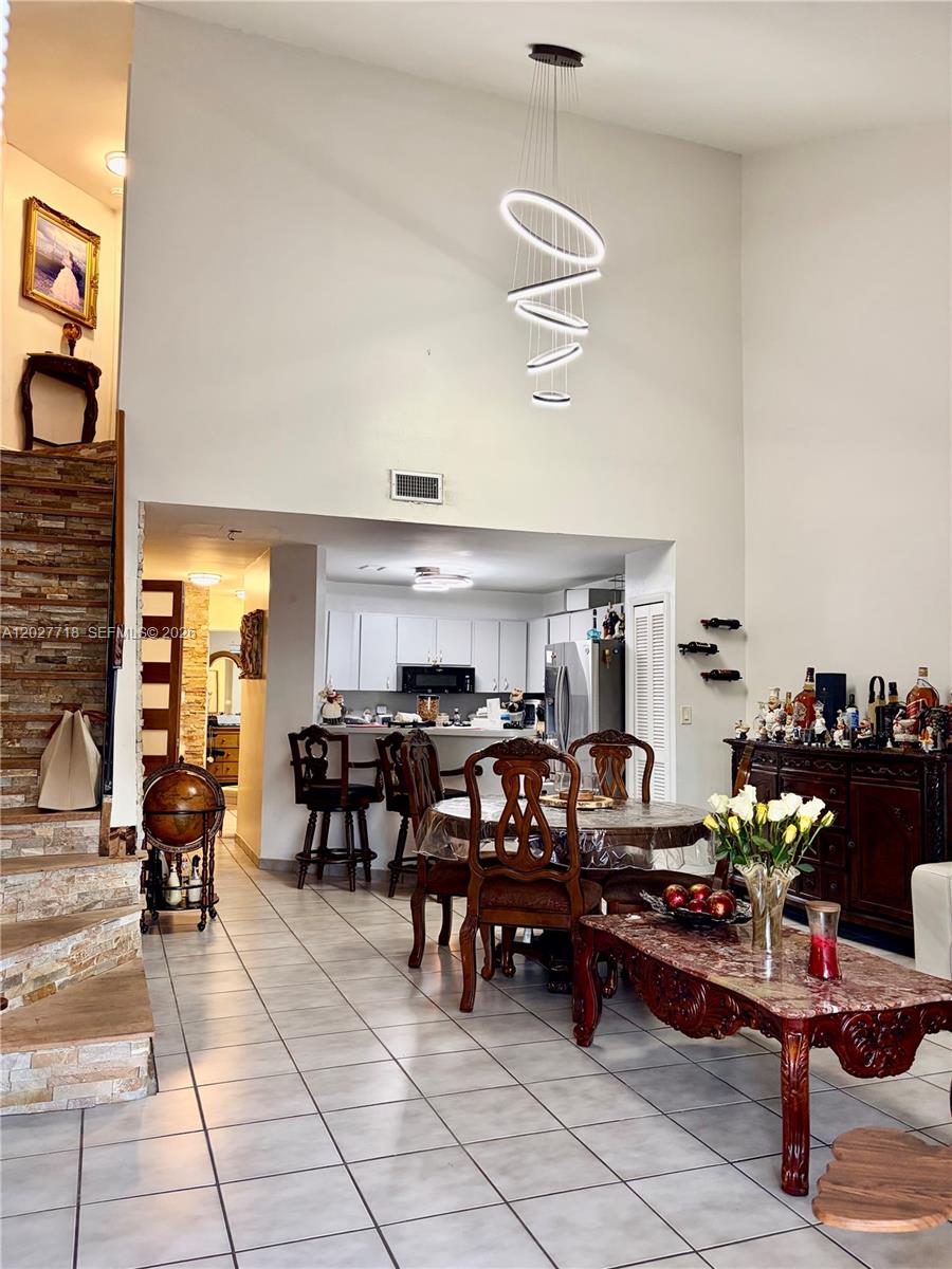 6492 Southwest 129th Avenue Miami, FL 33183 - Photo 6 of 23