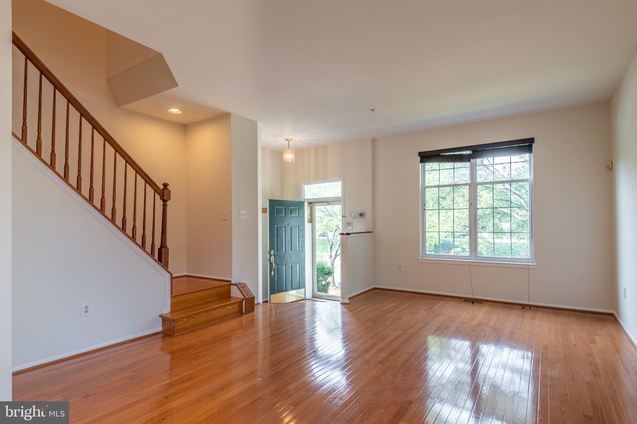 6363 Wind Rider Way Columbia, MD 21045 - Photo 6 of 37 Gallery Image 6