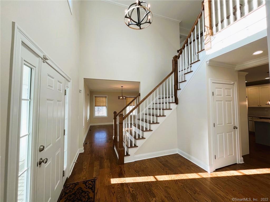 71 Ledges Road Ridgefield, CT 06877 - Photo 3 of 34 Welcoming Foyer
