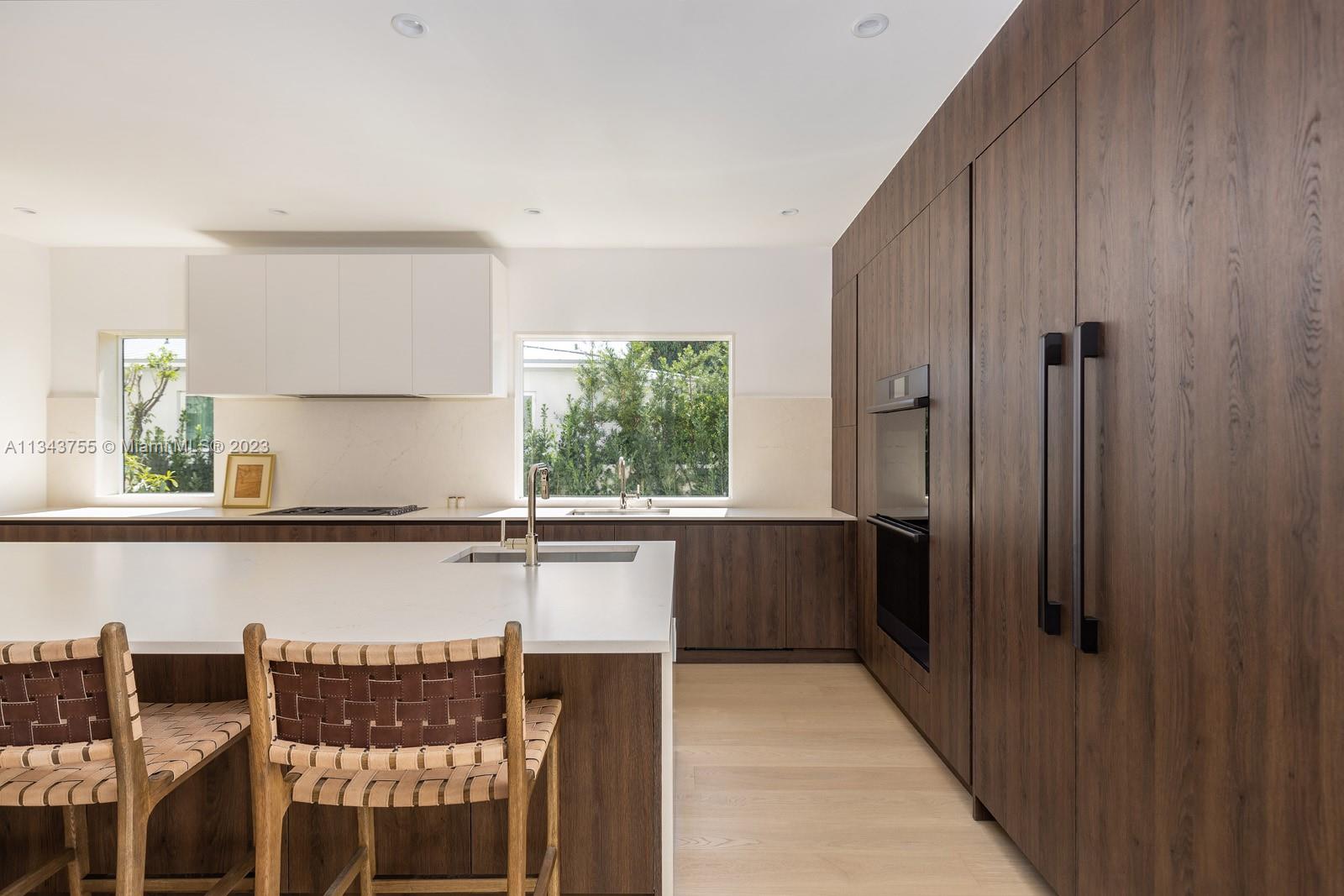 5514 Pine Tree Drive Miami Beach, FL 33140 - Photo 17 of 60