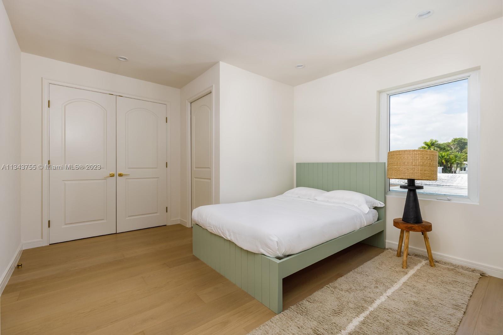 5514 Pine Tree Drive Miami Beach, FL 33140 - Photo 36 of 60