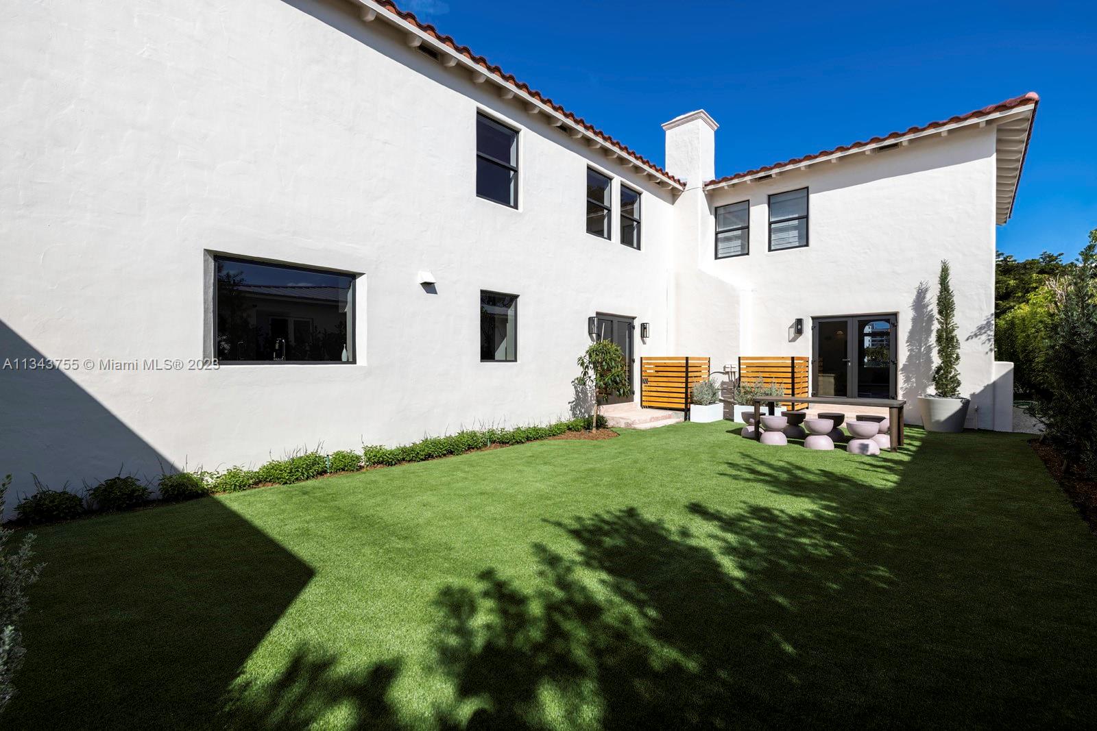 5514 Pine Tree Drive Miami Beach, FL 33140 - Photo 49 of 60