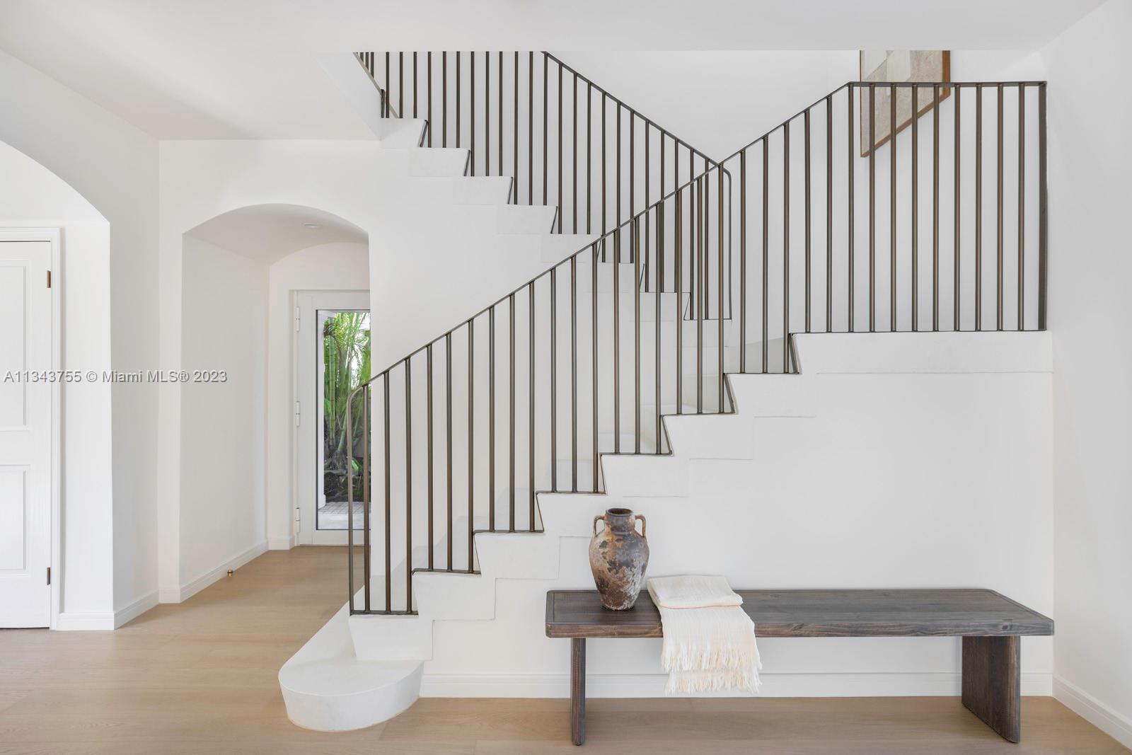 5514 Pine Tree Drive Miami Beach, FL 33140 - Photo 5 of 60